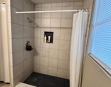 5218 Willowbend Boulevard - Photo Thumbnail 19