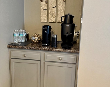 5218 Willowbend Boulevard - Photo Thumbnail 22