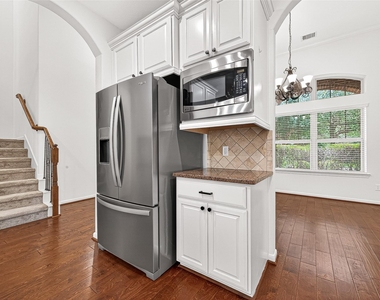 138 S Sawbridge Circle - Photo Thumbnail 16