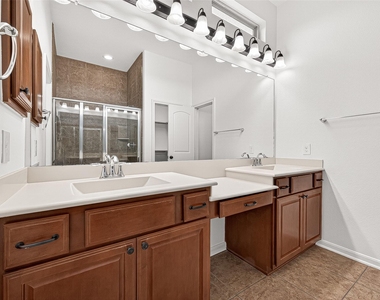 138 S Sawbridge Circle - Photo Thumbnail 28