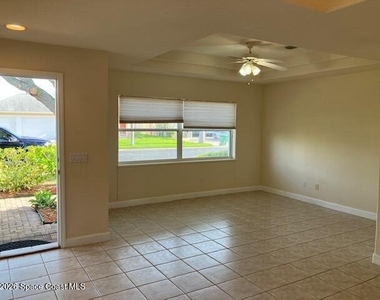 742 Bantry Court - Photo Thumbnail 3