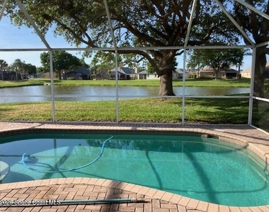 742 Bantry Court - Photo Thumbnail 1