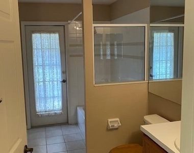742 Bantry Court - Photo Thumbnail 14