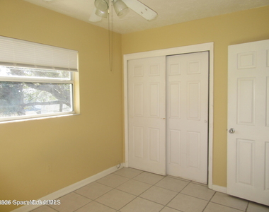415 Harrison Avenue - Photo Thumbnail 13