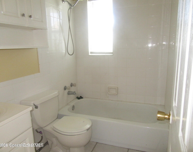 415 Harrison Avenue - Photo Thumbnail 15