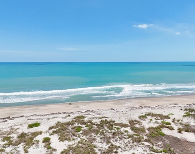 2465 S Atlantic Avenue - Photo Thumbnail 2