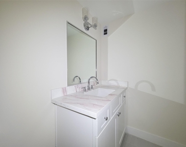 5931 Beall Street - Photo Thumbnail 11