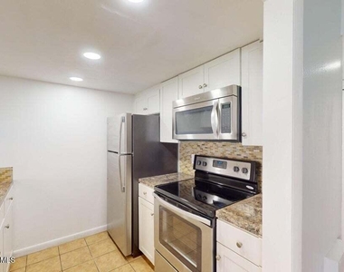 126 San Paulo Circle - Photo Thumbnail 5