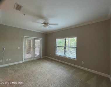 6411 Borasco Drive - Photo Thumbnail 8