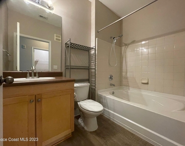 6411 Borasco Drive - Photo Thumbnail 13