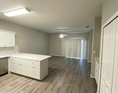 5212 Outlook Drive - Photo Thumbnail 9