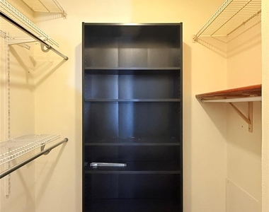 2120 El Paseo Street - Photo Thumbnail 17