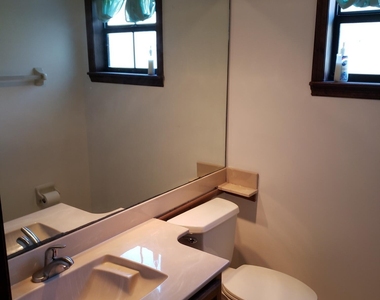 2575 Palm Lake Drive - Photo Thumbnail 11