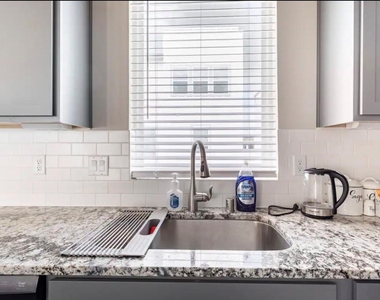 1740 Cove Crescent Court - Photo Thumbnail 31