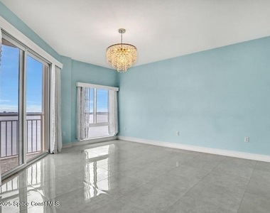 1435 S Harbor City Boulevard - Photo Thumbnail 23
