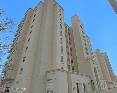 1435 S Harbor City Boulevard - Photo Thumbnail 1