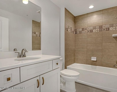 1435 S Harbor City Boulevard - Photo Thumbnail 40