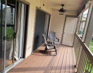 204e Lakeview Terrace - Photo Thumbnail 10