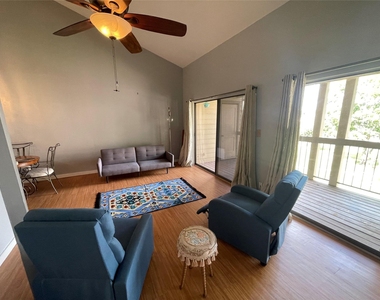 204e Lakeview Terrace - Photo Thumbnail 4