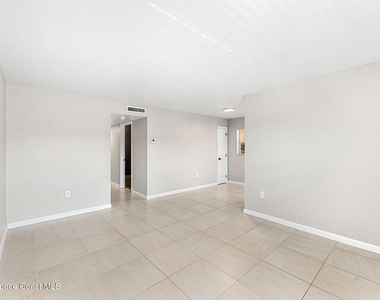 130 Roosevelt Avenue - Photo Thumbnail 7