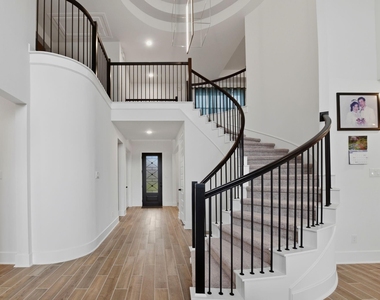 6518 Poplar Meadow Lane - Photo Thumbnail 5