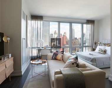Tenth Avenue - Photo Thumbnail 1