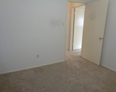 19806 Rustlewood Drive - Photo Thumbnail 8