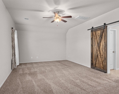5210 Adria Hills Circle - Photo Thumbnail 16
