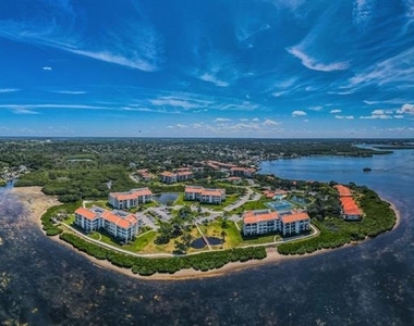 328 Mariner Drive - Photo Thumbnail 58