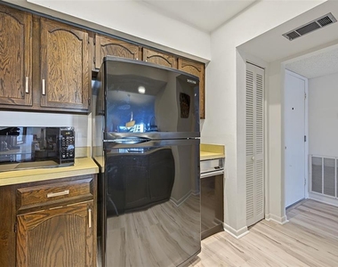 328 Mariner Drive - Photo Thumbnail 15