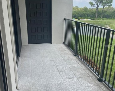 328 Mariner Drive - Photo Thumbnail 14