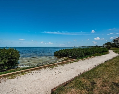 328 Mariner Drive - Photo Thumbnail 95