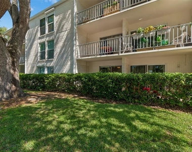 3325 Bayshore Boulevard - Photo Thumbnail 18