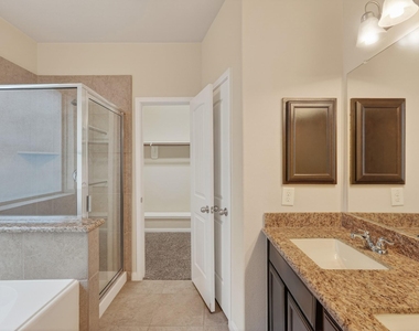 13302 Hidden Valley Drive - Photo Thumbnail 25