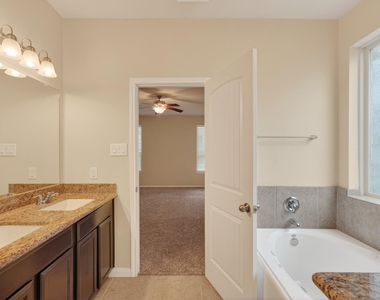 13302 Hidden Valley Drive - Photo Thumbnail 26
