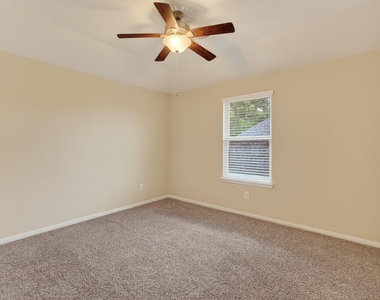 13302 Hidden Valley Drive - Photo Thumbnail 32