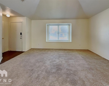 10002 Green Valley Lane - Photo Thumbnail 1