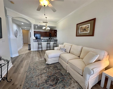 13941 Clubhouse Dr - Photo Thumbnail 9