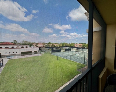 13941 Clubhouse Dr - Photo Thumbnail 8