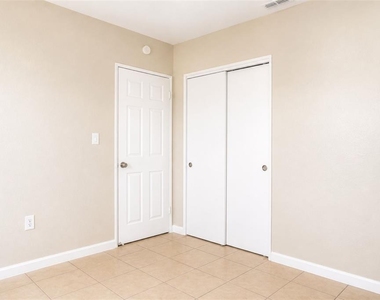 821 14th Avenue Nw - Photo Thumbnail 13