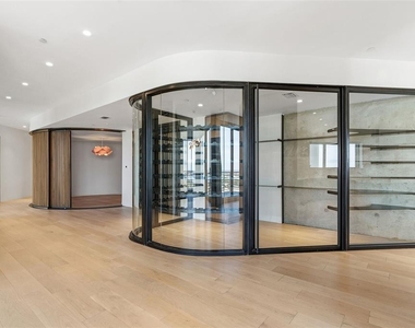 1209 E Cumberland Avenue - Photo Thumbnail 37