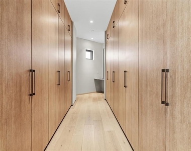 1209 E Cumberland Avenue - Photo Thumbnail 61