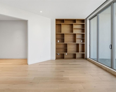 1209 E Cumberland Avenue - Photo Thumbnail 71