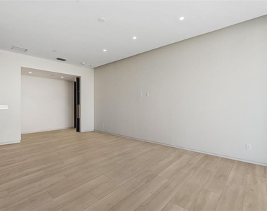 1209 E Cumberland Avenue - Photo Thumbnail 57