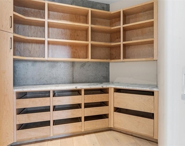 1209 E Cumberland Avenue - Photo Thumbnail 68
