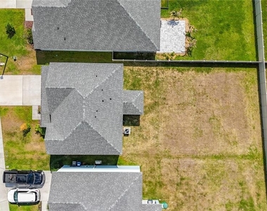 13019 Bluff Oak Way - Photo Thumbnail 24