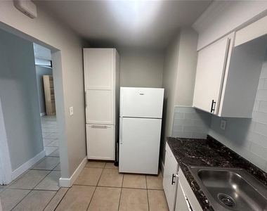 330 20th Avenue S - Photo Thumbnail 10