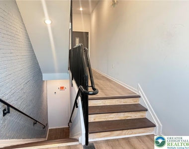 123 Lumber Street - Photo Thumbnail 9