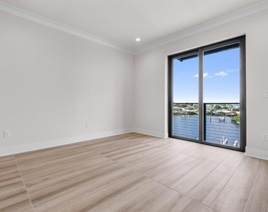 777 Gran Kaymen Way - Photo Thumbnail 20