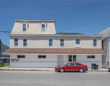 149 Ridge Street - Photo Thumbnail 14